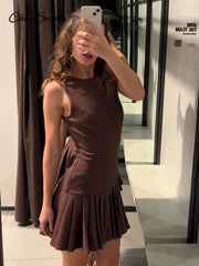 Elegant Pleated Mini Dress Women Brown O-Neck Sleeveless A Line High Waist Party Dresses Fashion Casual New Zipper Robes