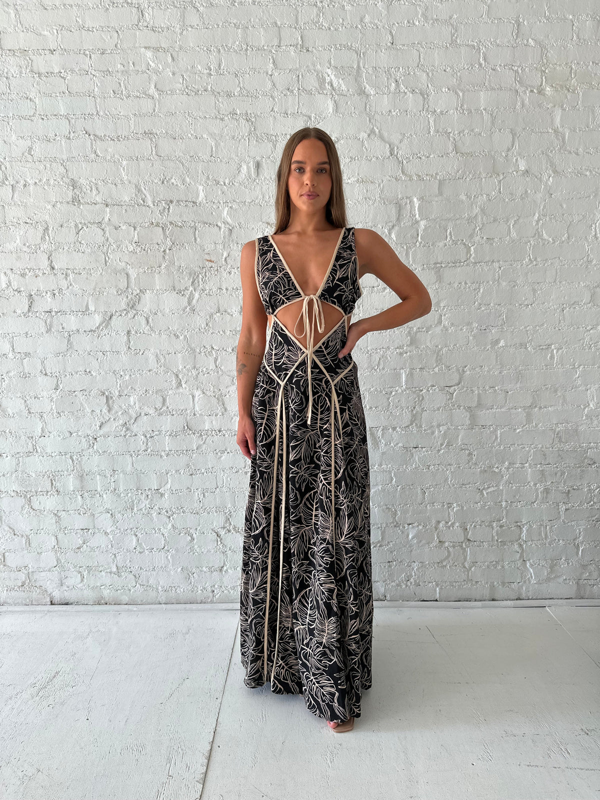 Lauren Floral Cutout Maxi Dress- Black