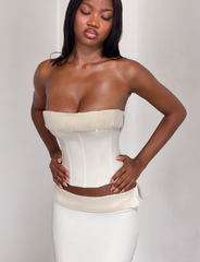 CHARLYZE BUSTIER - CREAM