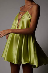 Sexy Chain Deep V Backless Party Dress